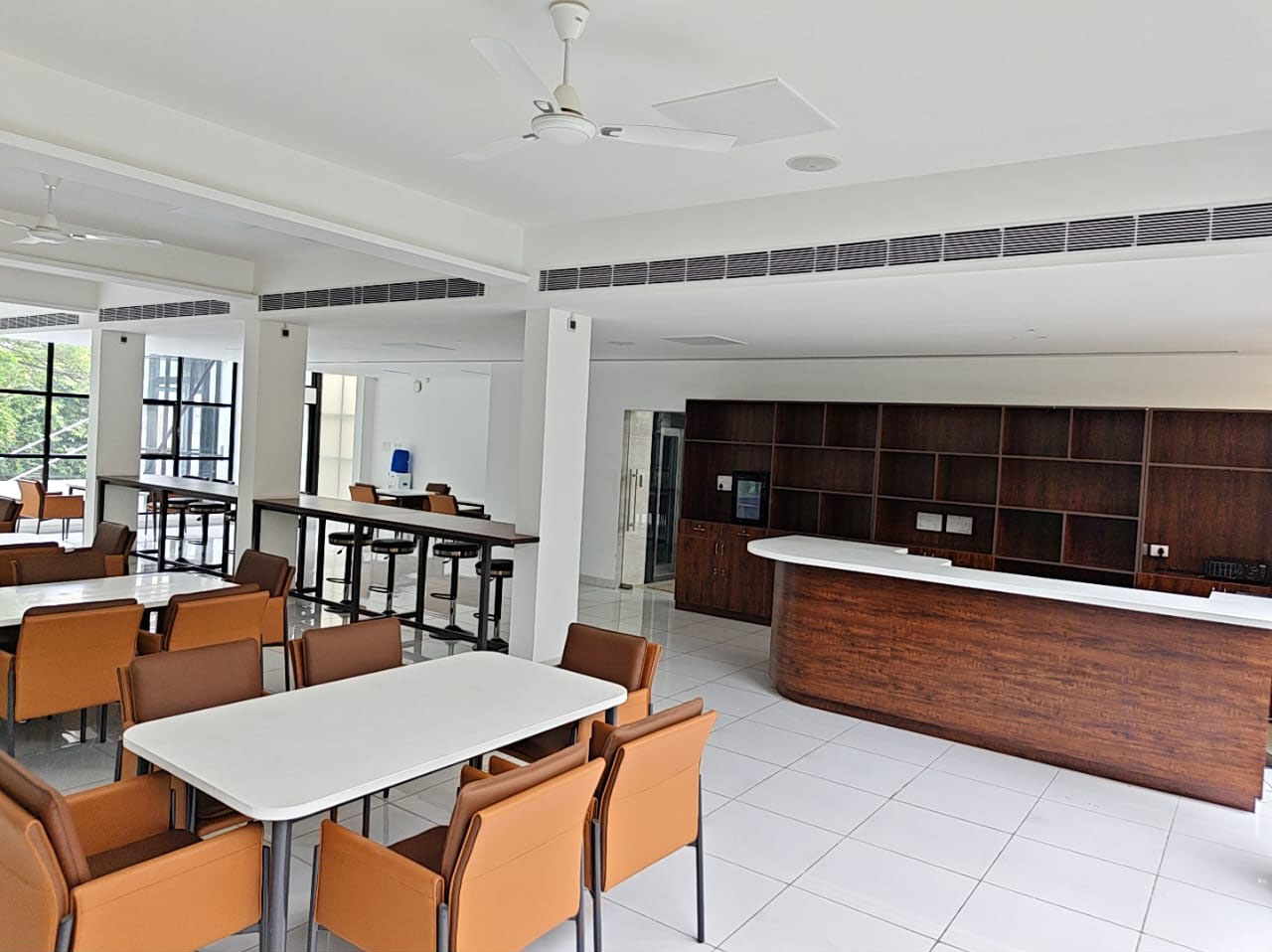 Dining lounge