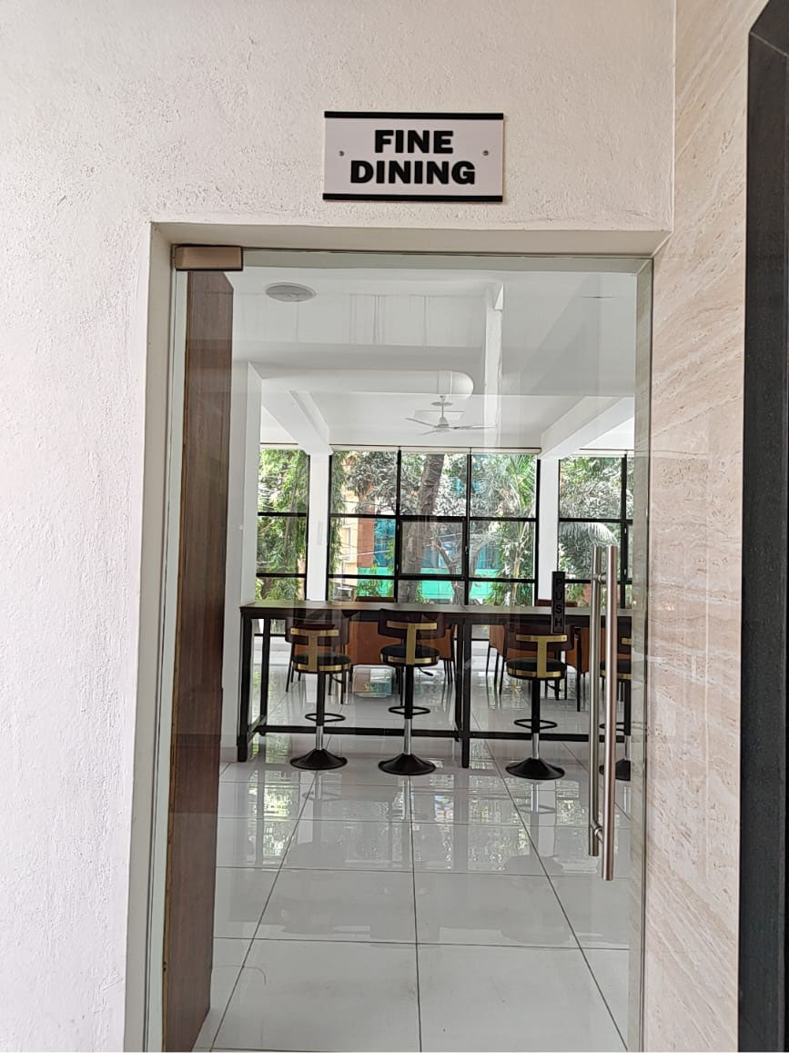 Fine dining entrance